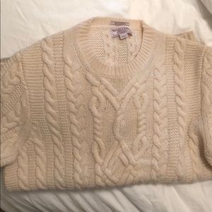Men’s cable knit sweater